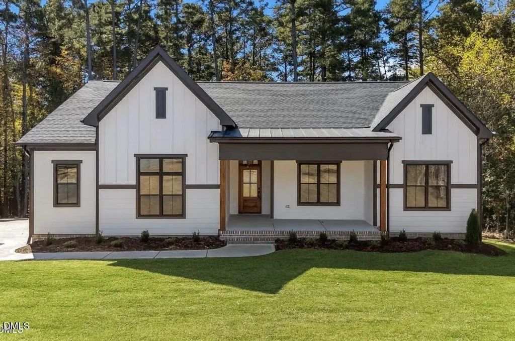 162 Stonewood Loop Lane, Henderson