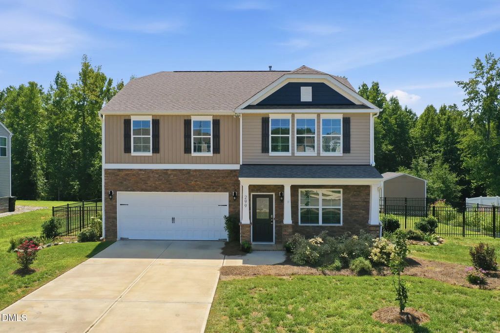 299 Roseberry Loop, Burlington