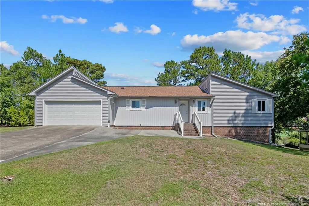 401 Carolina Way, Sanford