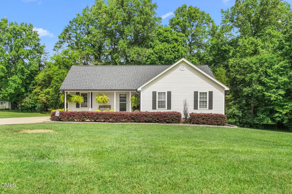 1366 Long Dairy Court, Graham