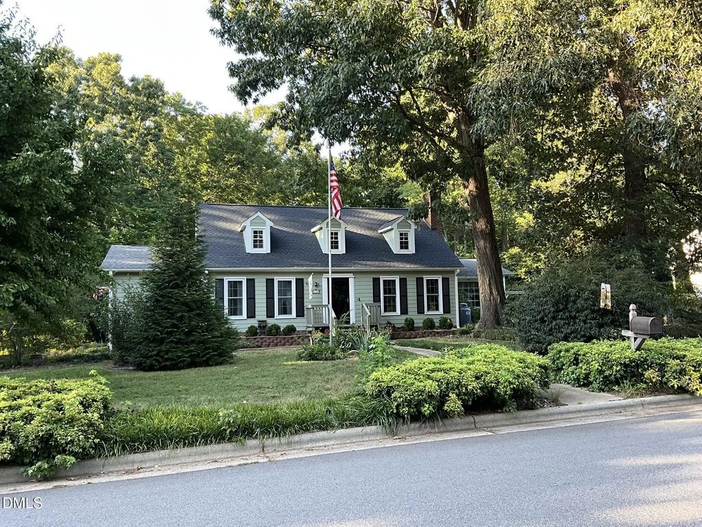 1112 Castalia Drive, Cary