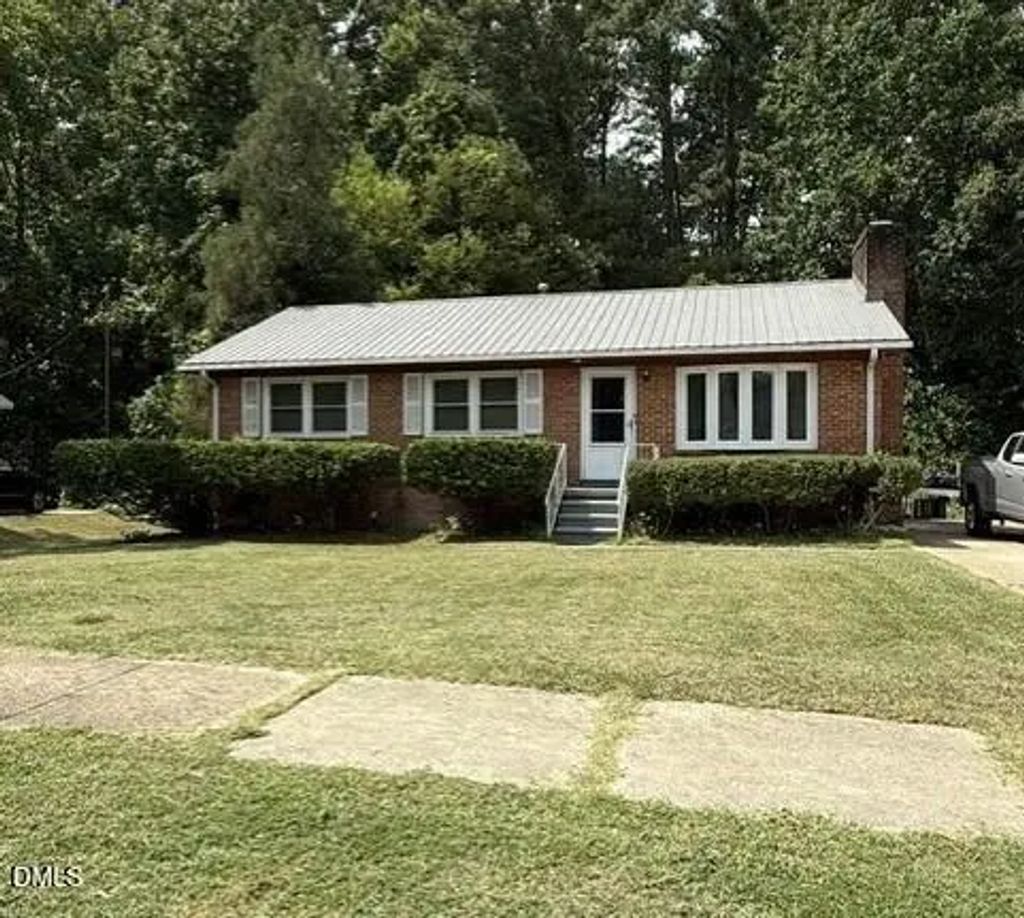 824 Cooper Road, Raleigh