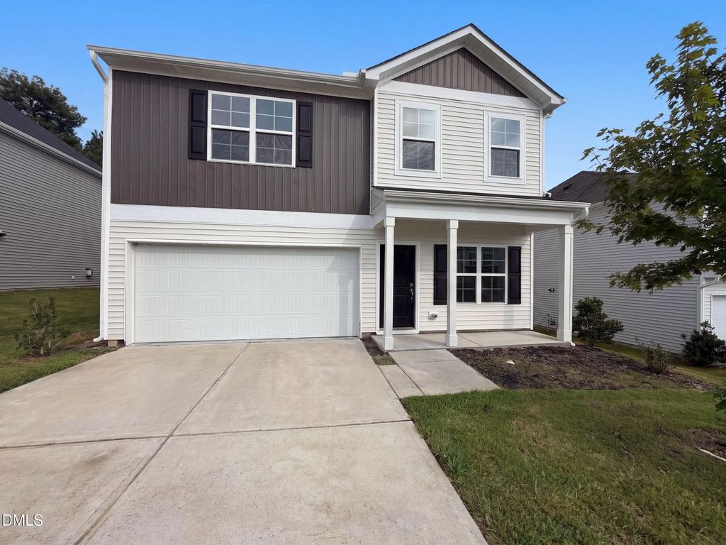 913 Peninsula Place, Knightdale