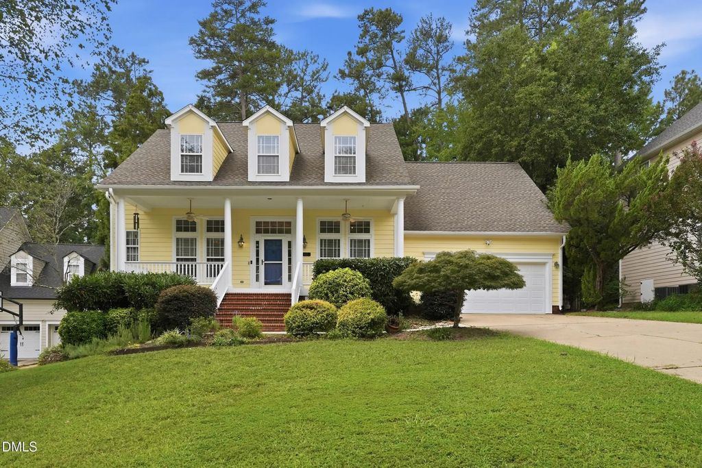 112 Myers Farm Court, Cary