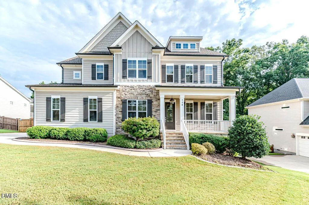 104 Breyla Way, Holly Springs