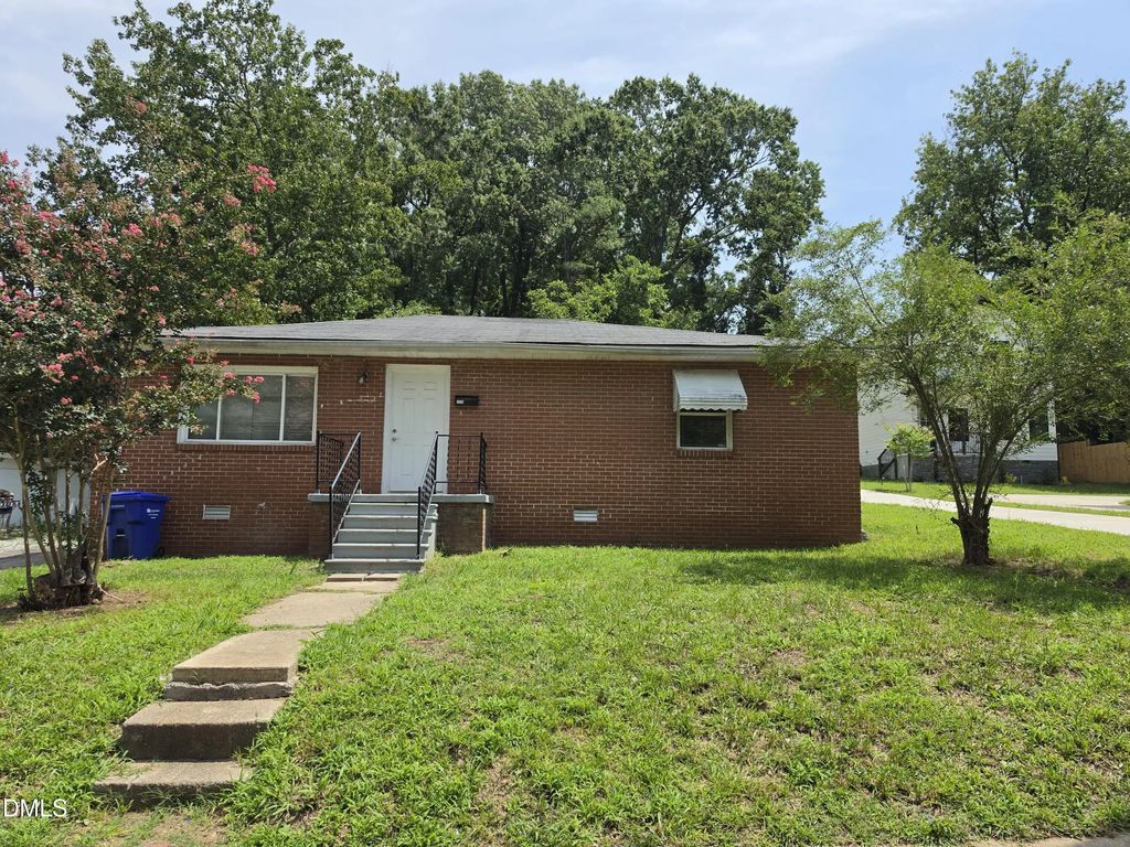 1510 N Hyde Park Avenue, Durham