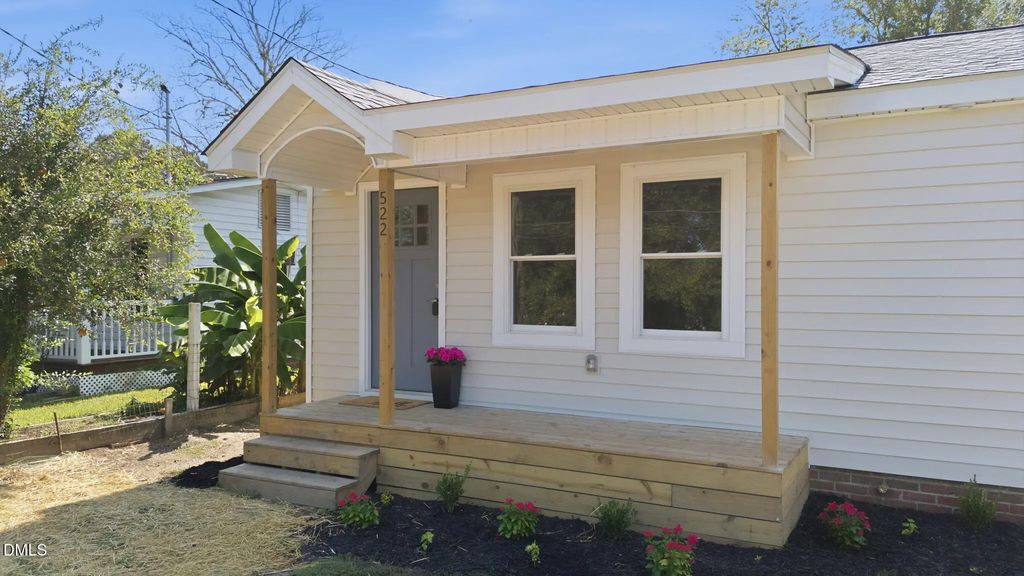 522 Buffalo Road, Smithfield