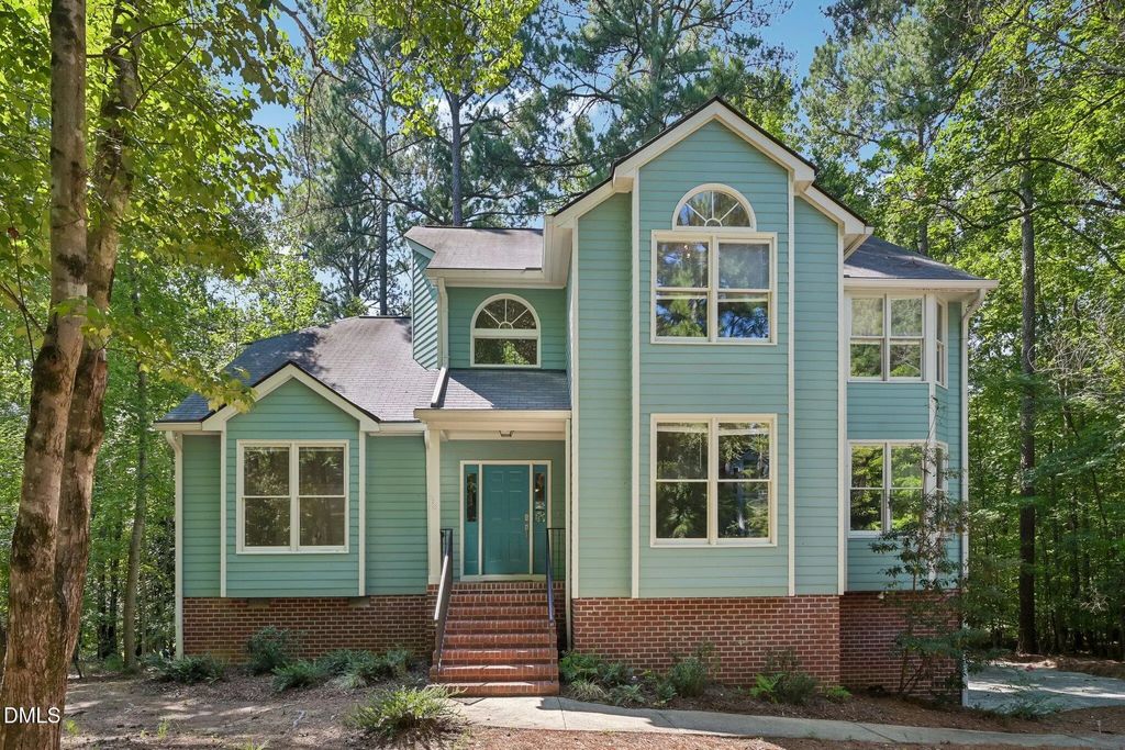 103 Karin Court, Chapel Hill