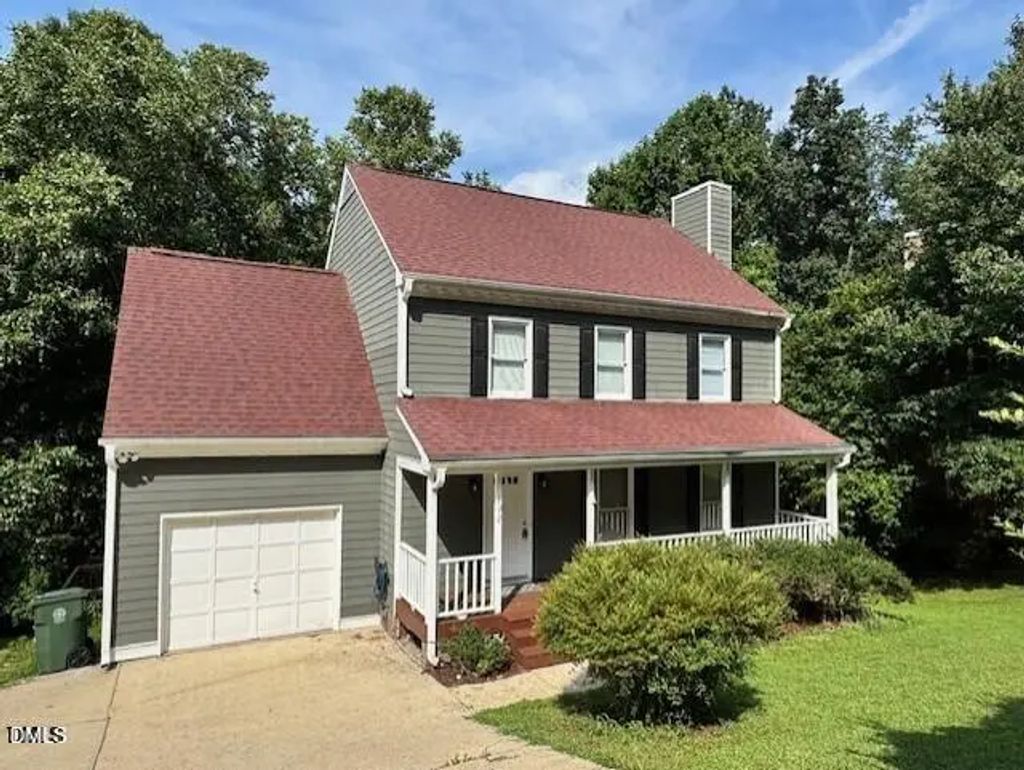302 Rushingwater Drive, Cary