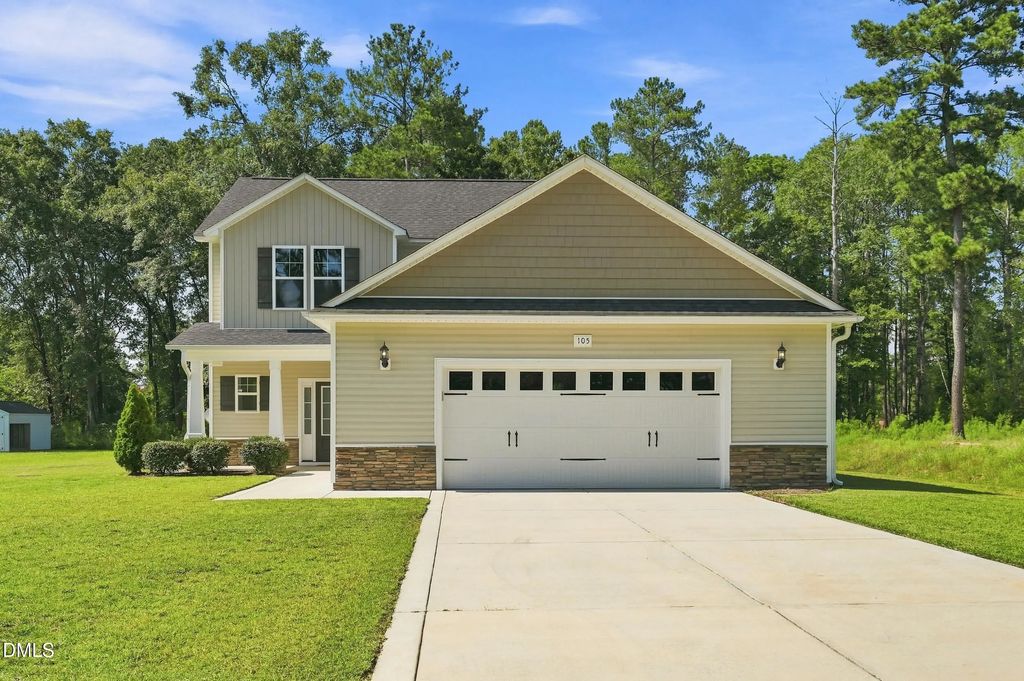 105 Forest Wood Drive, Salemburg