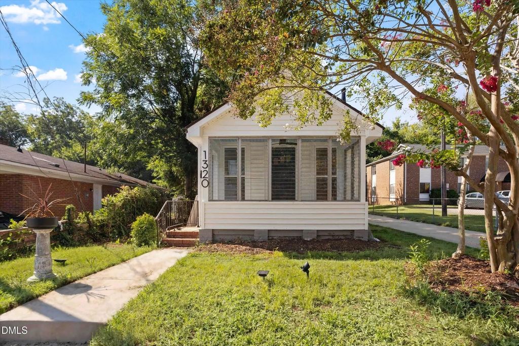 1320 Oakwood Avenue, Raleigh