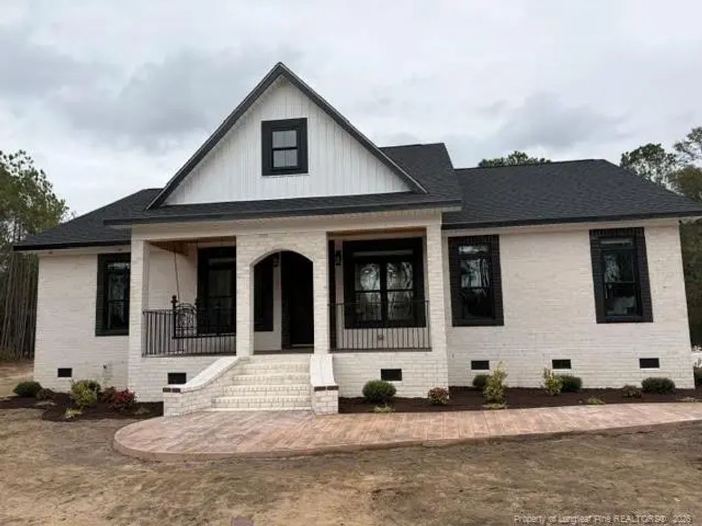 1074 Buies Mill Road, Red Springs