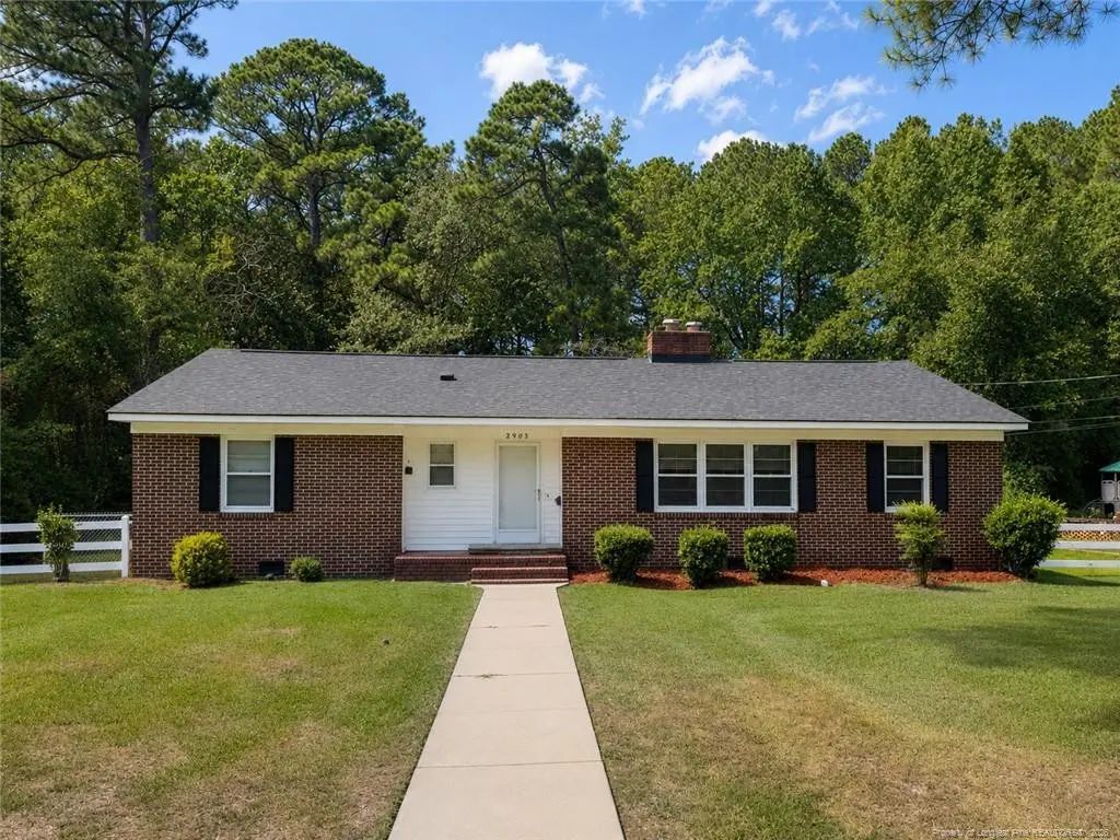 2903 N Kenan Avenue, Lumberton