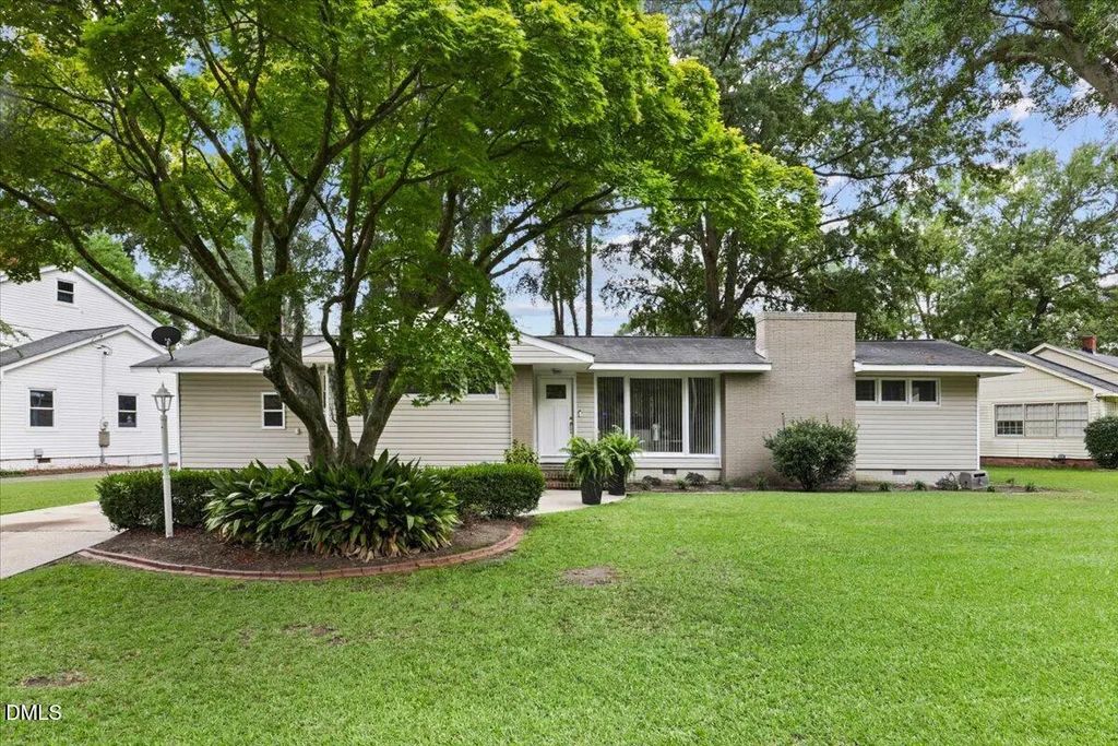 1216 Stockton Road, Kinston