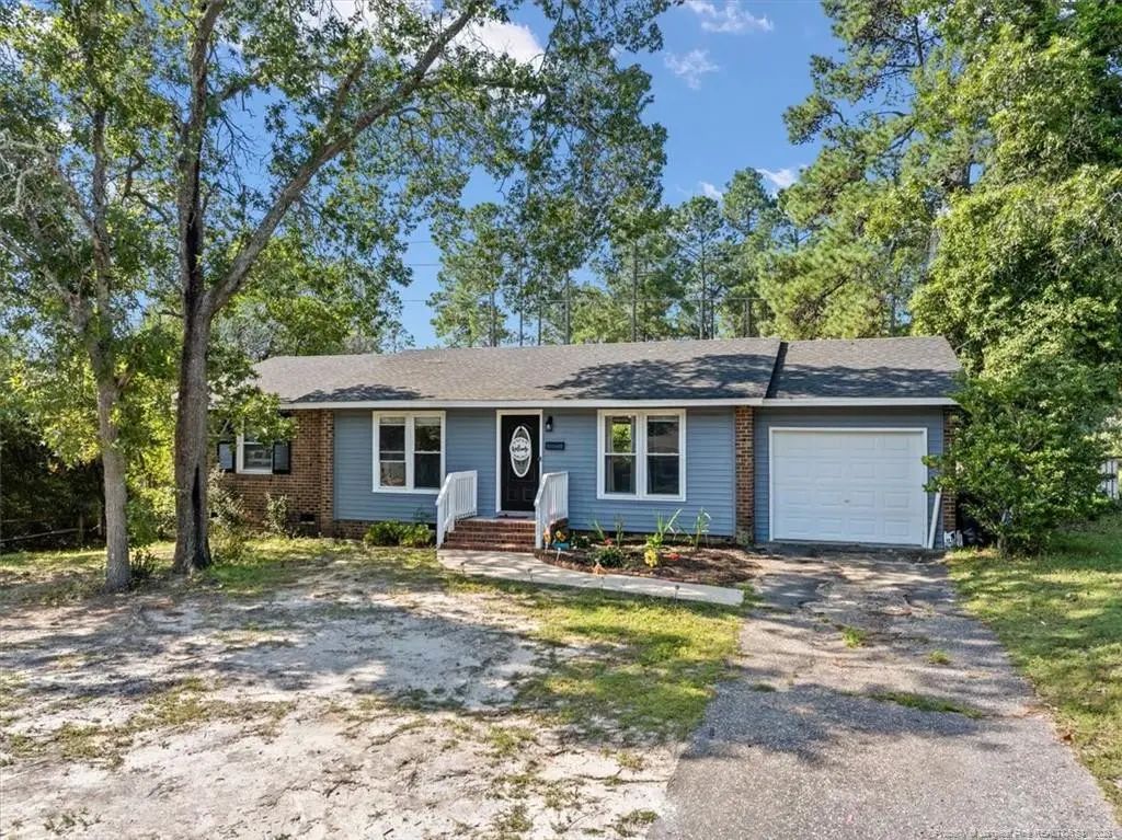 5405 Sandstone Drive, Fayetteville