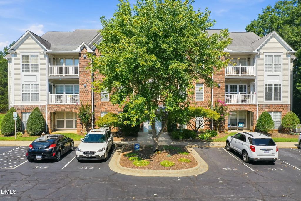 2229 Delaney Drive # 312, Burlington