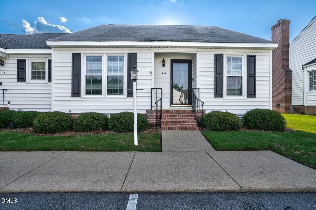 2400 N Bradford Drive N 1b, Wilson