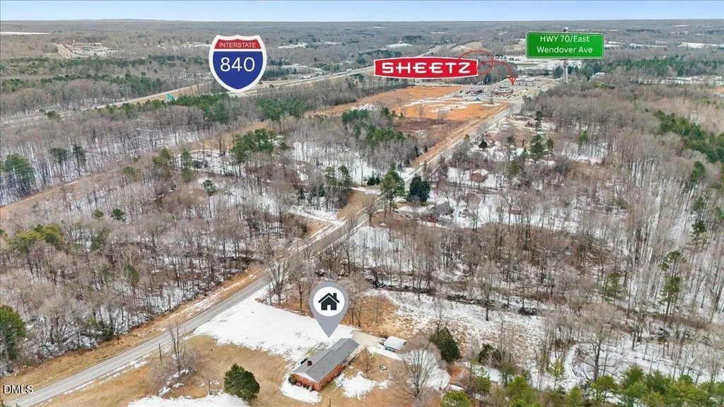 241 Willowlake Road, Greensboro