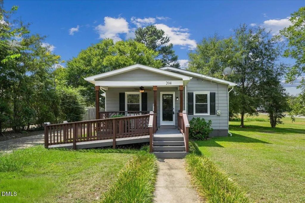 204 E Branch Street, Benson