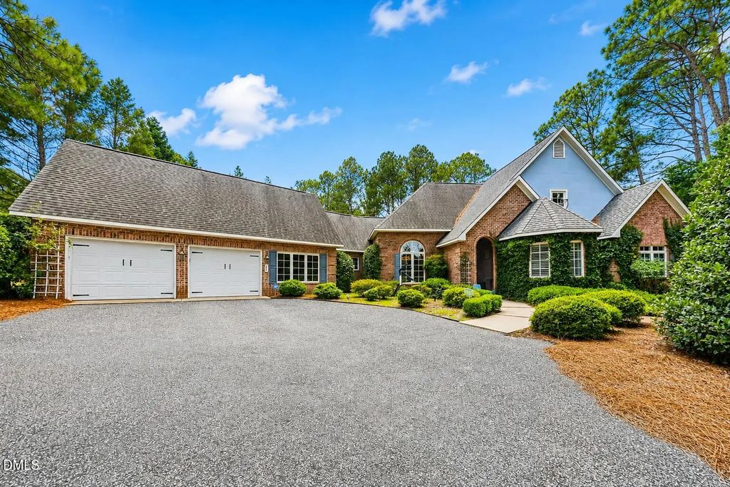 127 Sakonnet Trail, Pinehurst