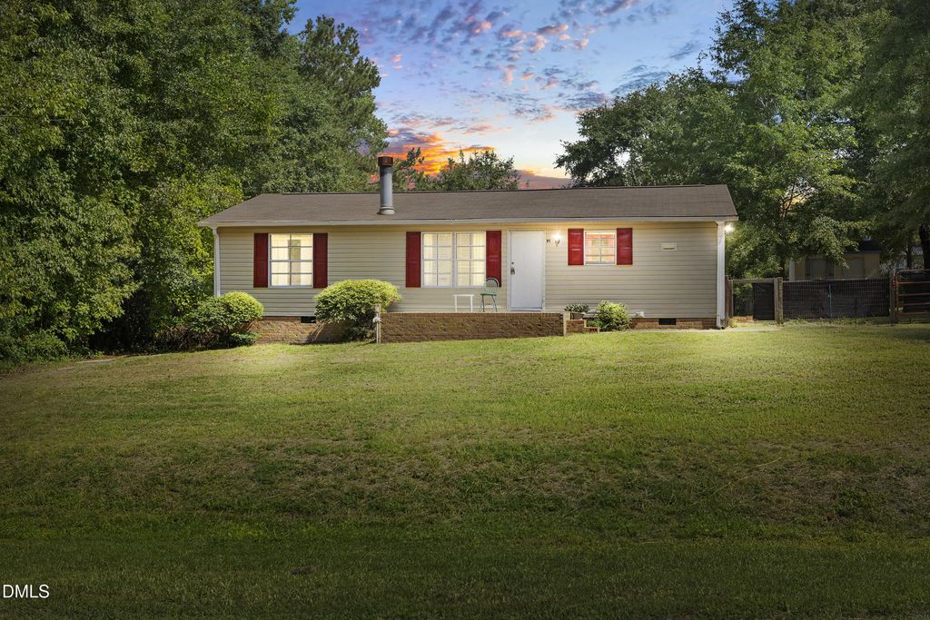 91 Kate Lane, Sanford