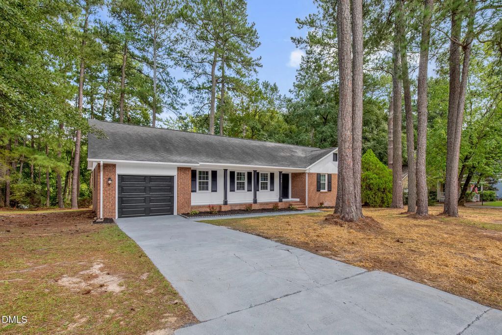 1729 Boros Drive, Fayetteville