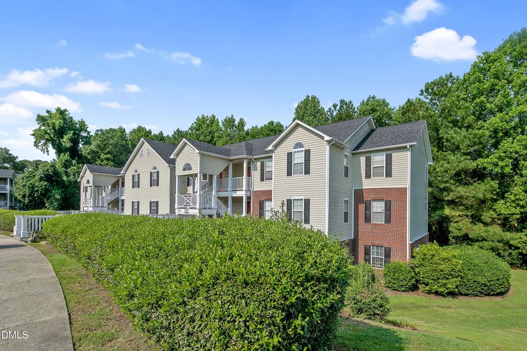 352 Bubble Creek Court 2, Fayetteville