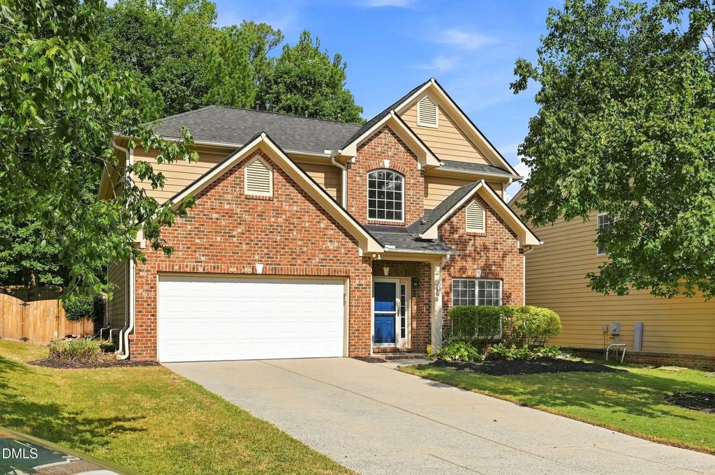 102 Minnifer Court, Apex