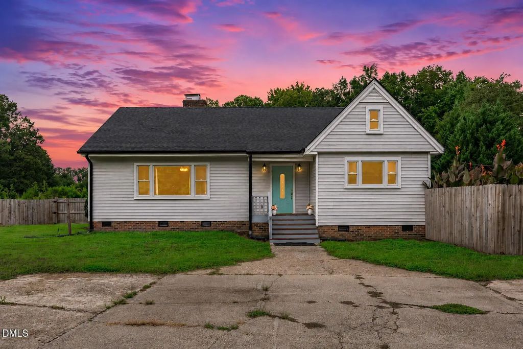 619 Stallings Road, Zebulon