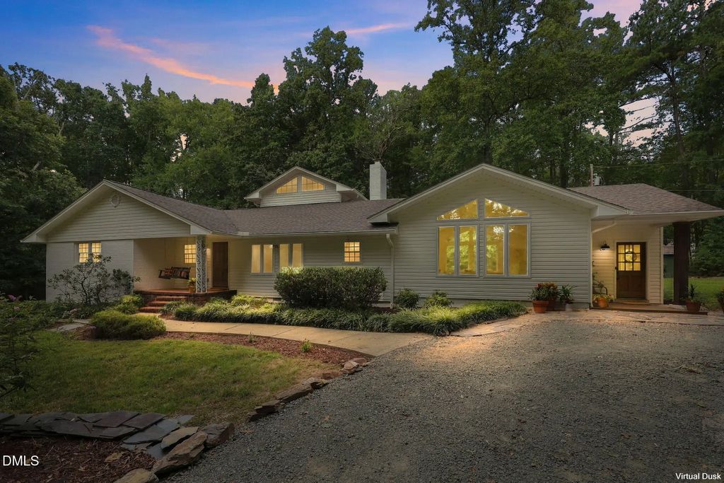 8107 Old Nc 86, Chapel Hill