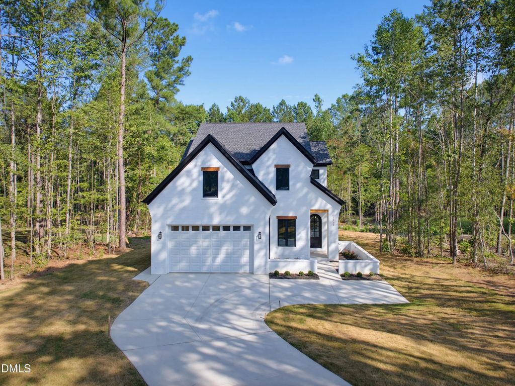 1223 S Big Woods Road, Spring Hope