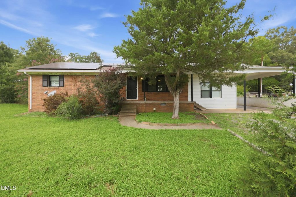 2202 Old Orchard Lane, Burlington