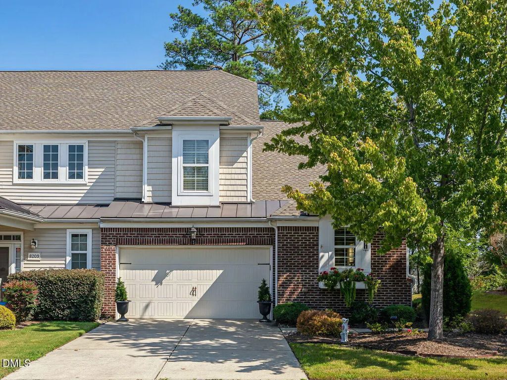 8211 Yaxley Hall Drive, Raleigh