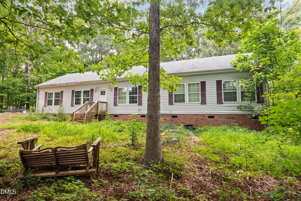 2320 E Greensboro Chapel Hill Road, Graham