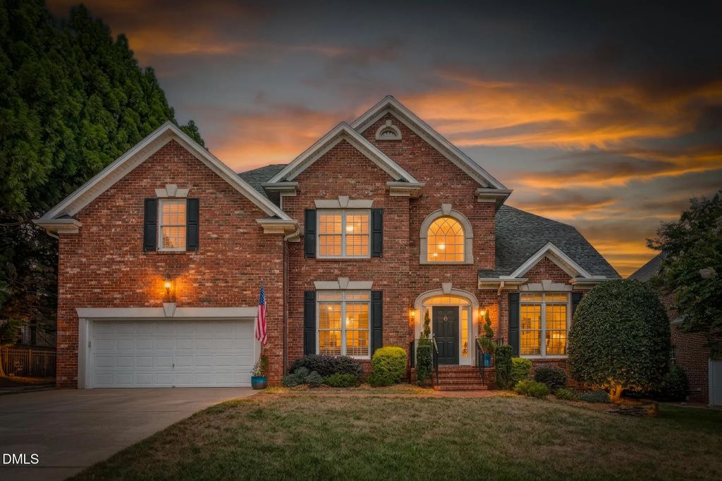 6002 Windsor Circle, Elon
