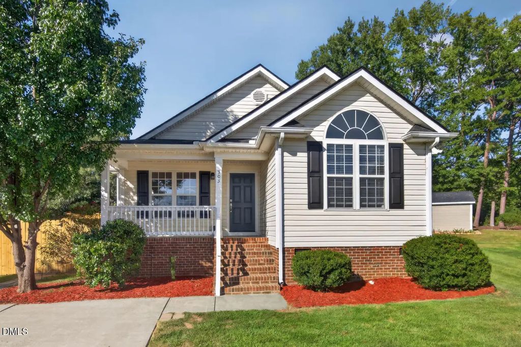 303 Gallop Court, Stem