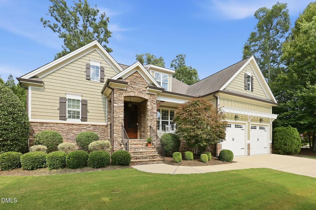 2641 Silver Bend Drive, Apex