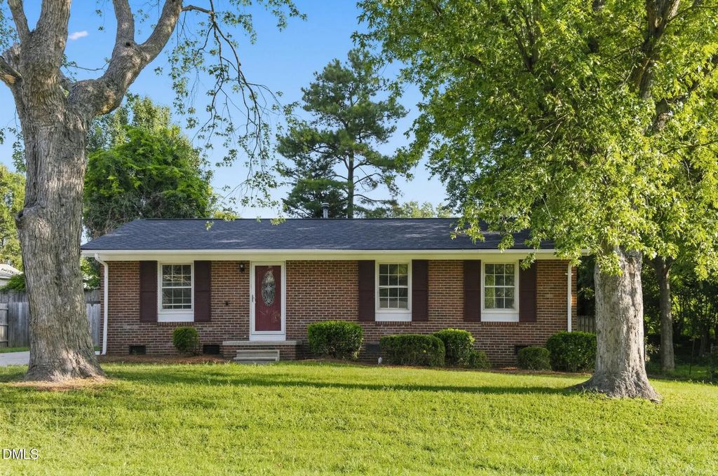 2110 Kylemore Drive, Greensboro