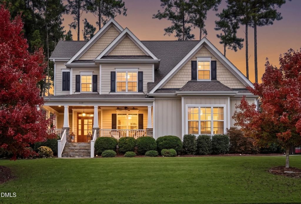 1129 Hollymont Drive, Holly Springs