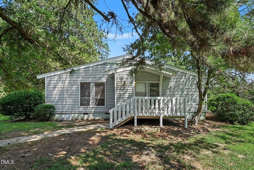 85 B Mannsfield Crescent Way B, Pittsboro