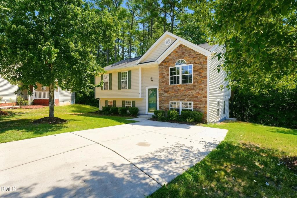 5 Flatford Court, Durham