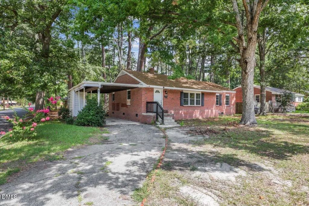 2000 Rosewood Avenue, Rocky Mount