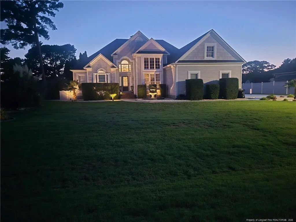 1218 Four Wood Drive, Fayetteville