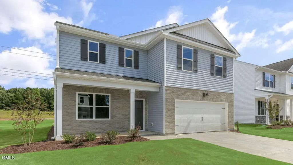 155 Lone Star Drive, Lillington