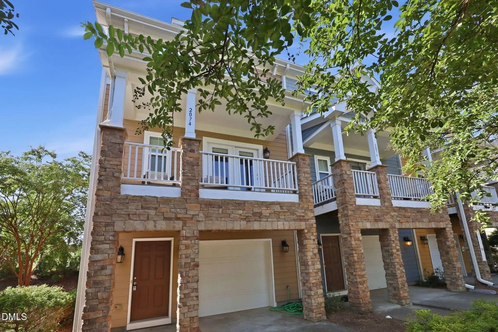 2074 Jersey City Place, Apex