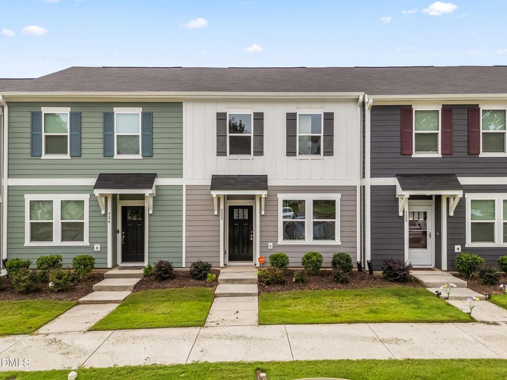 322 Hacksaw Trail, Raleigh