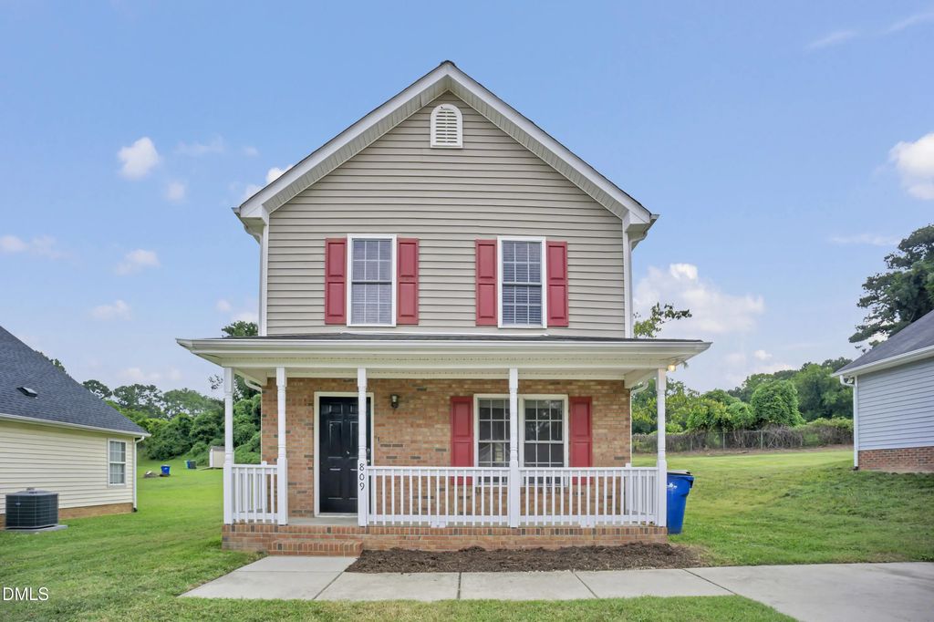 809 Elkhart Drive, Raleigh