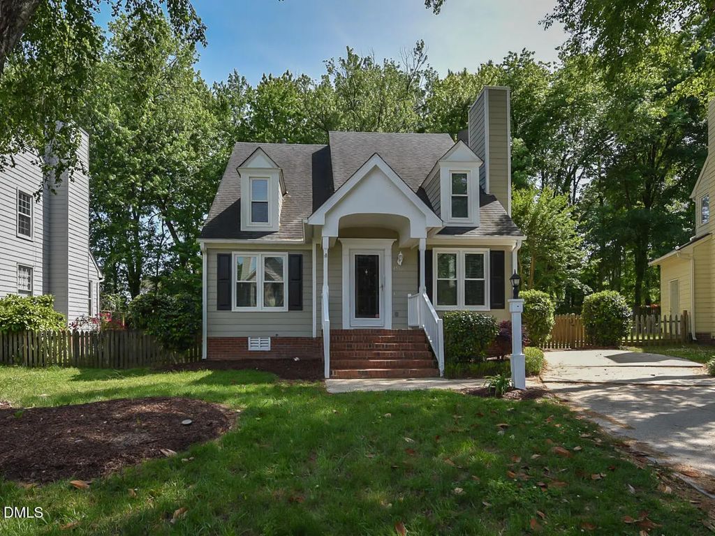 4916 Royal Adelaide Way, Raleigh