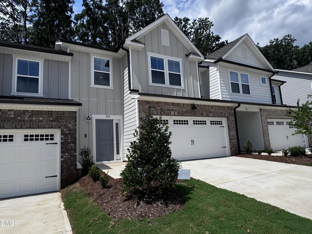 205 Broomside Avenue, Raleigh