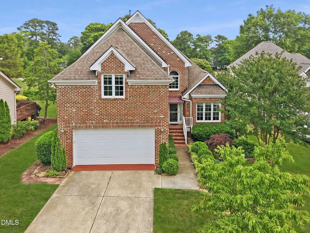 2912 Hawtree Drive, Raleigh